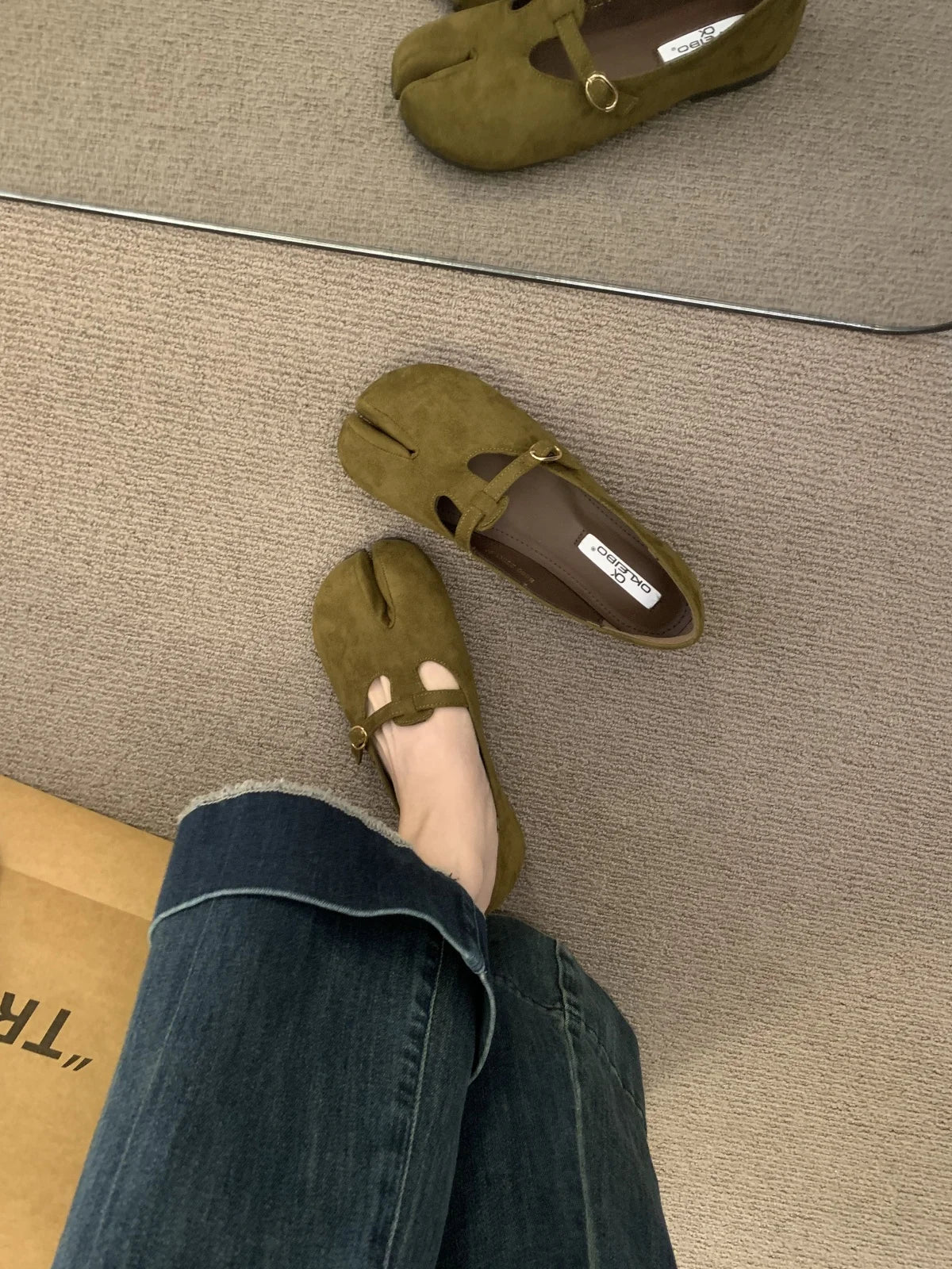 IPPEUM Tabi Shoes For Women Mary Janes 2025 New Fall Winter Fashion Black Split Toe Ballet Flats