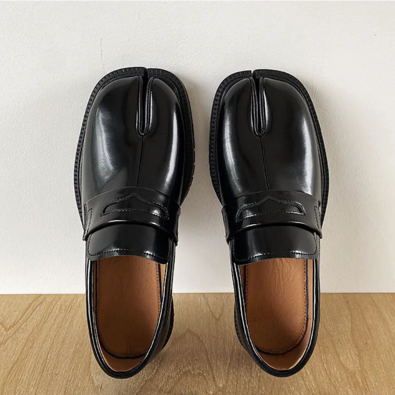 2026 New arrival Split Toe Shoes Tabi Shoes Loafer for Men and Women Split Toe Thick Sole Casual Genuine Leather Shoes
