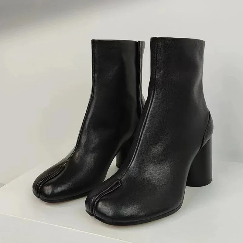 Soft Leather Split toe Tabi Women Ankle Boots Fashion
