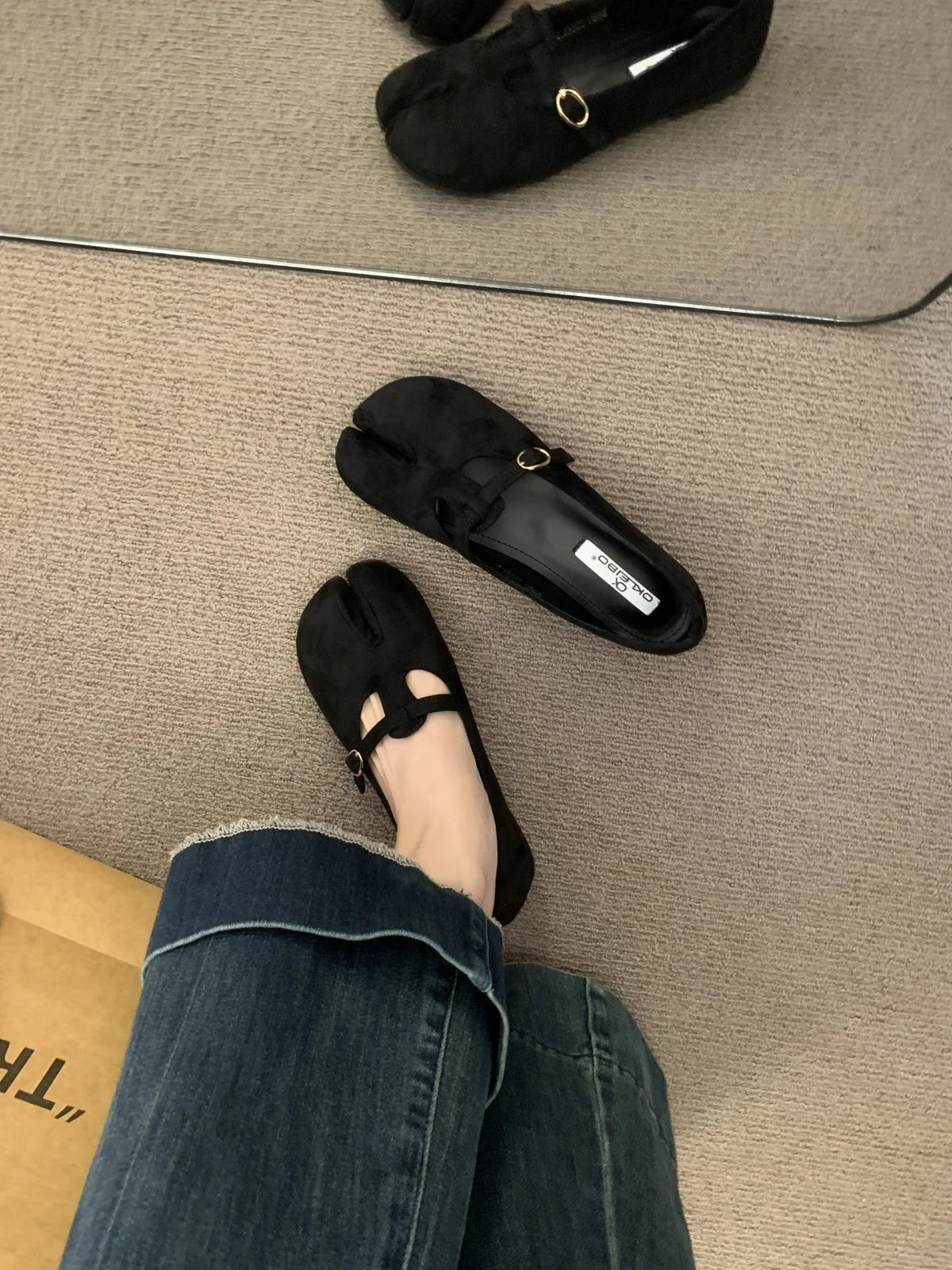 IPPEUM Tabi Shoes For Women Mary Janes 2025 New Fall Winter Fashion Black Split Toe Ballet Flats