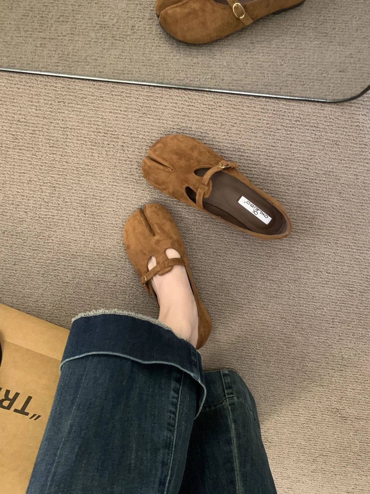 IPPEUM Tabi Shoes For Women Mary Janes 2025 New Fall Winter Fashion Black Split Toe Ballet Flats